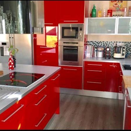 Habitacion A 15 Minutos De Barcelona Бадалона Екстериор снимка